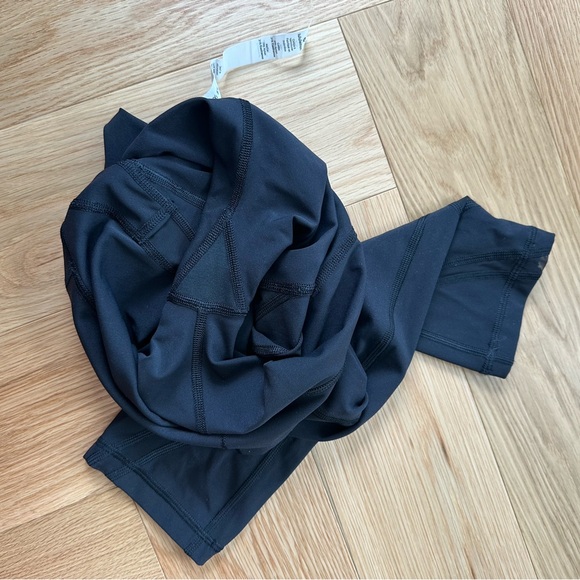 Lululemon Wunder Under High-Rise Crop 21" Mesh Cutouts - Picture 9 of 9